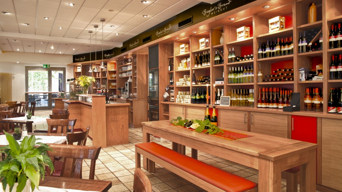 bild-kaisergarten-bieglerbrand-alzey, © Weingut Biegler & Brand bild-kaisergarten-bieglerbrand-alzey, © Weingut Biegler & Brand