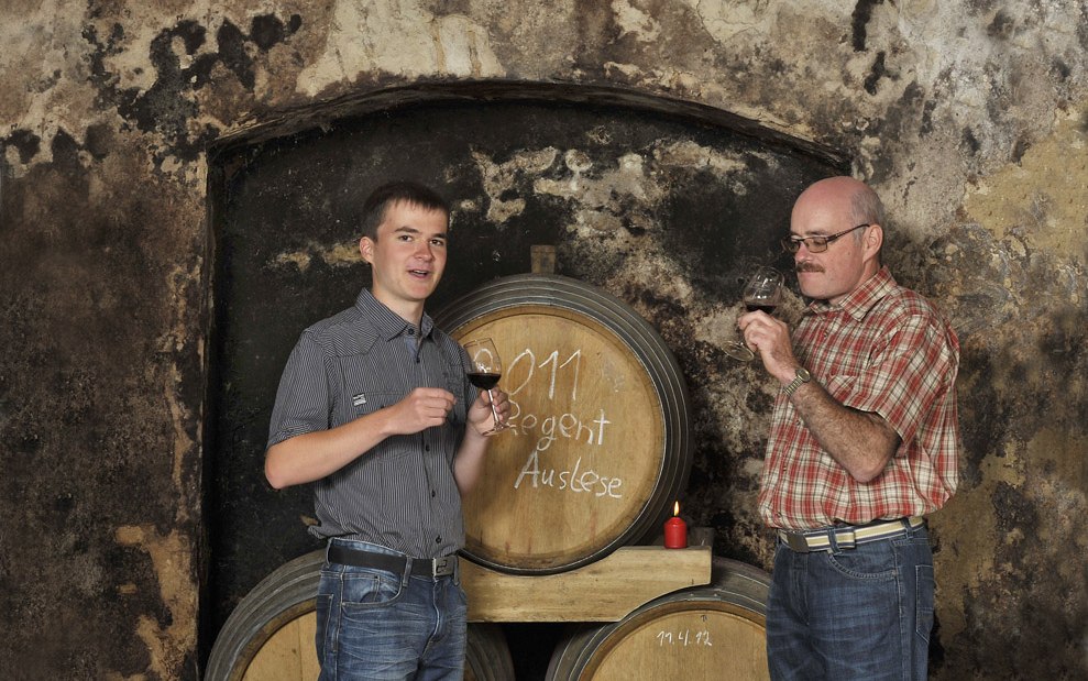 Weingut Wartsteigerhof_Weinbesprechung, © Weingut Wartsteigerhof Weingut Wartsteigerhof_Weinbesprechung, © Weingut Wartsteigerhof