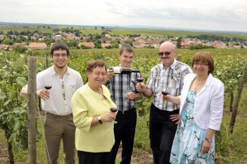 Weingut Wartsteigerhof_Familie, © Weingut Wartsteigerhof Weingut Wartsteigerhof_Familie, © Weingut Wartsteigerhof