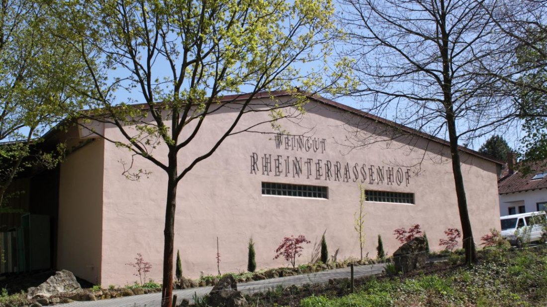Weingut Rheinterrassenhof_Gebäude, © Weingut Rheinterrassenhof Weingut Rheinterrassenhof_Gebäude, © Weingut Rheinterrassenhof