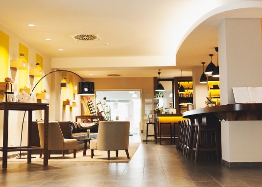 Lobby - Weinhotel Kaisergarten © Weinhotel Kaisergarten Lobby - Weinhotel Kaisergarten © Weinhotel Kaisergarten