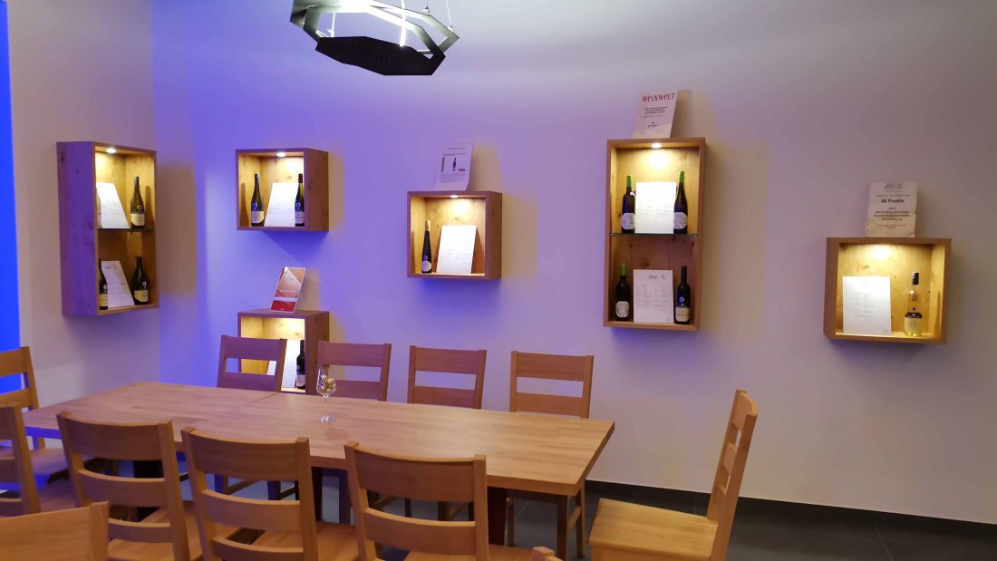 Weingut Hirsch-Stabel_Vinothek, &copy; Weingut Hirsch-Stabel