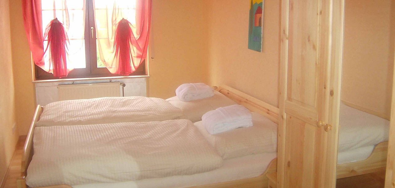 Weingut Kissel_G&auml;stezimmer 2, &copy; Weingut Kissel