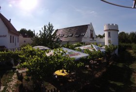 Weingut Burgunderhof &copy; Weingut Burgunderhof / Fam. Merkel