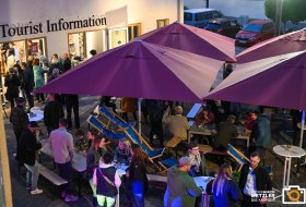 Gute stimmung bei der Wonnegauer Wine Lounge &copy; Touristikverein Wonnegau / Die Knipser