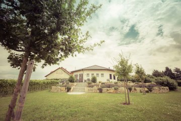 Weingut Hagemann_Aussenansicht Vinothek, &copy; Weingut Hagemann
