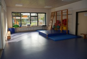 Turnraum - Altbau / Kita Grash&uuml;pfer
