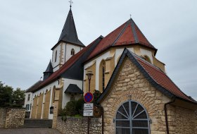 Katholische Pfarrkirche &copy; Touristikverein Wonnegau e.V.