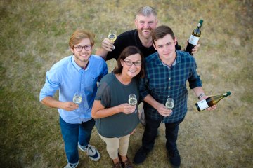 Weingut K&ouml;ster-Wolf_Familie, &copy; Weingut K&ouml;ster-Wolf