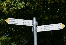 Beschilderung Wanderweg &copy; Michael Jung