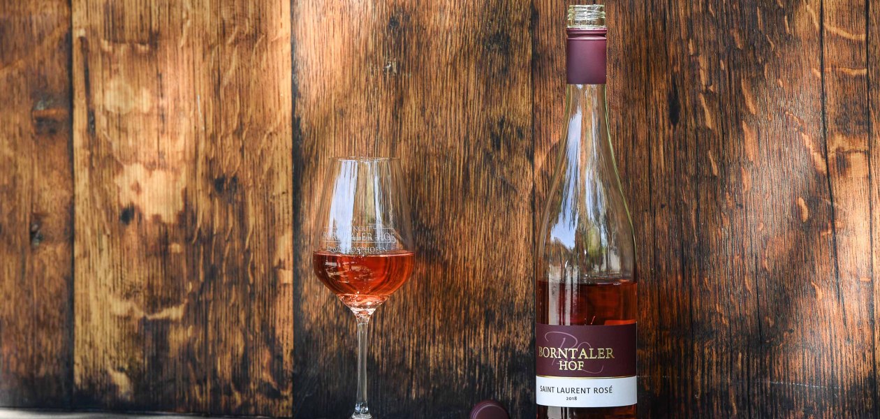 Weingut Borntaler Hof_Weinflaschen, &copy; Weingut Borntaler Hof