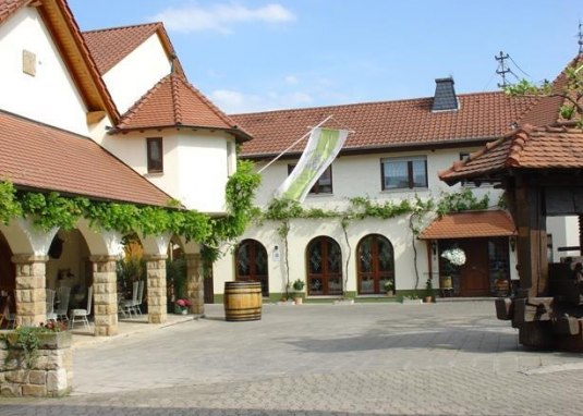 Im Klostereck © Weingut Strubel-Roos