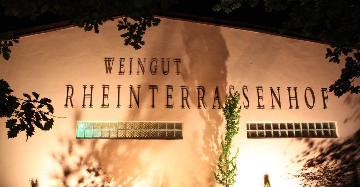 Weingut Rheinterrassenhof_Fassade, &copy; Weingut Rheinterrassenhof - Jan&szlig;