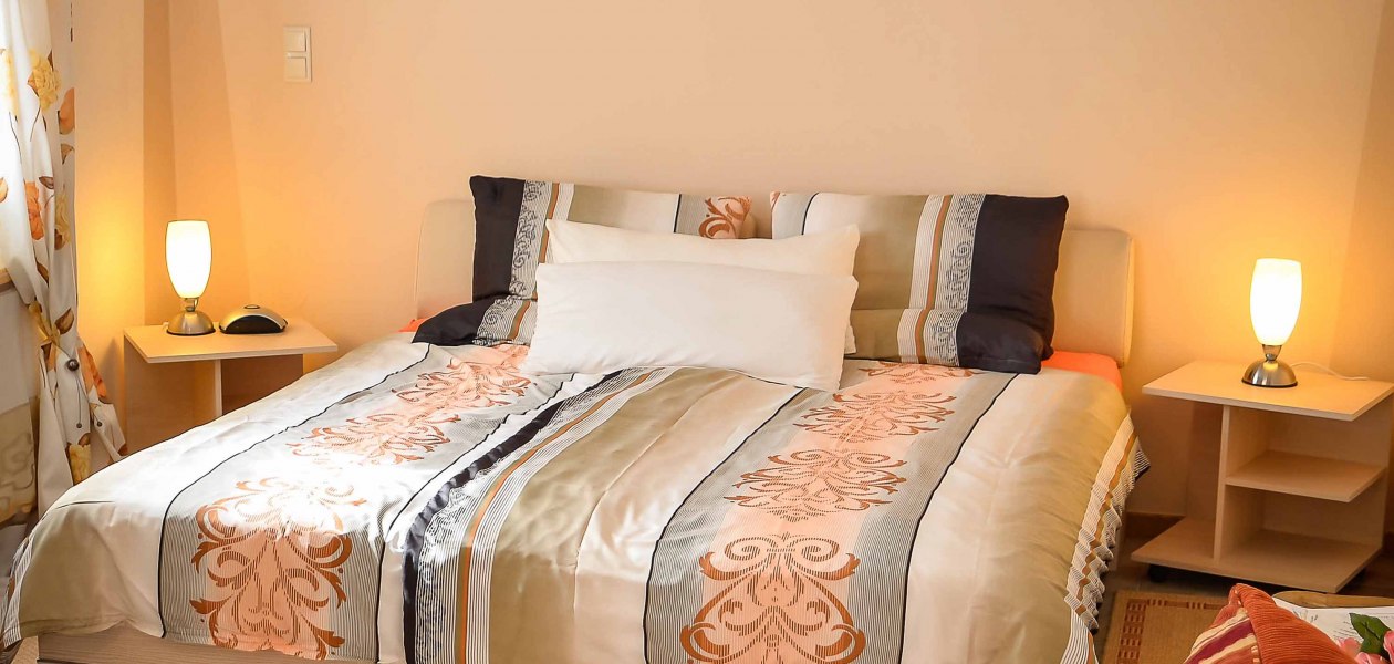 PFAFF WEINE_G&auml;stezimmer, &copy; PFAFF WEINE