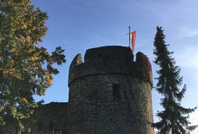 Turm an der Fleckenmauer bei der Kultur-Genuss-F&uuml;hrung in Dalsheim &copy; VG-Wonnegau