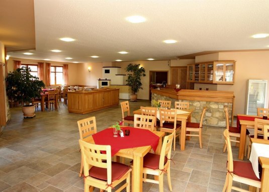 Weingut - Winzerhofcaf&eacute; - G&auml;stehaus Wetzler