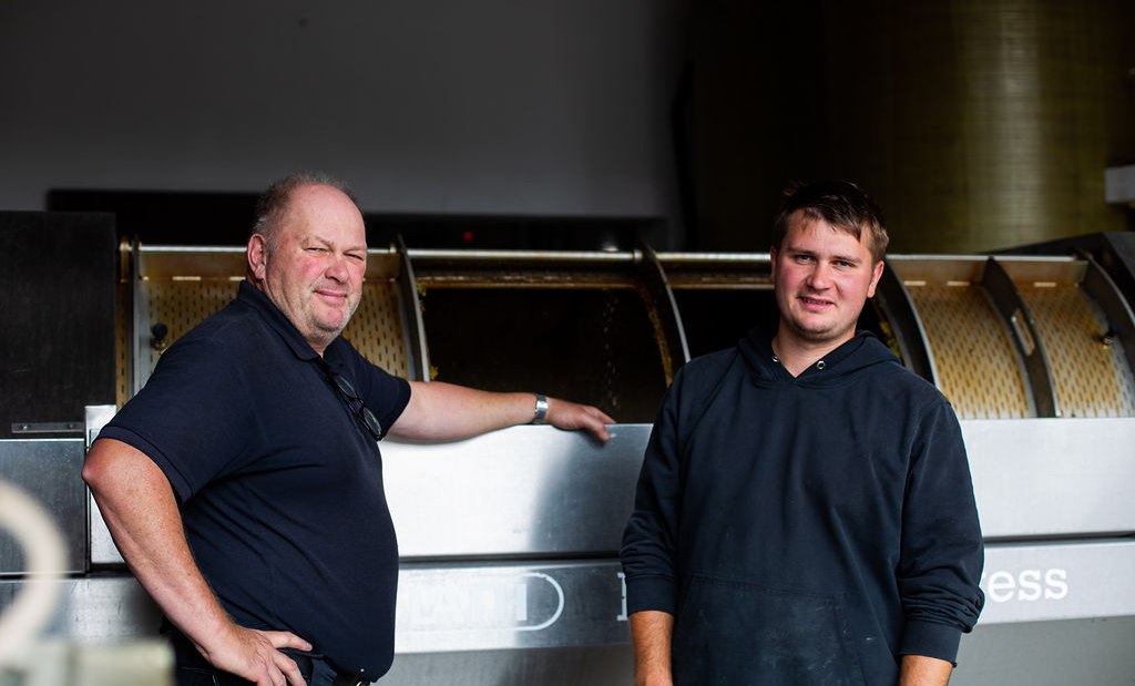 Weingut Binzel_Winzer 2, &copy; Weingut Binzel