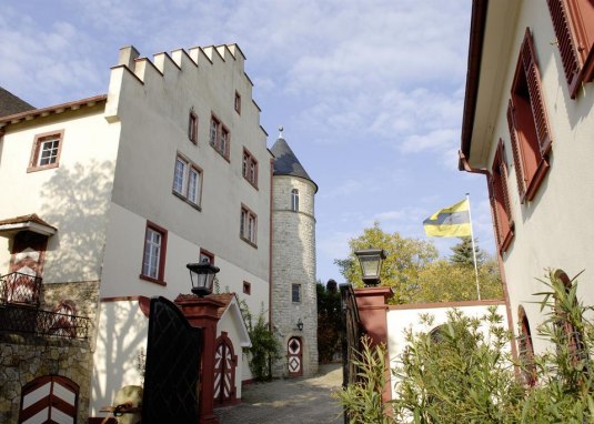 Weingut Schloss Westerhaus &copy; Weingut Schlo&szlig; Westerhaus