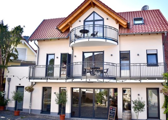 0B15BAC5-28E7-476A-B391-C65917EDE3EF