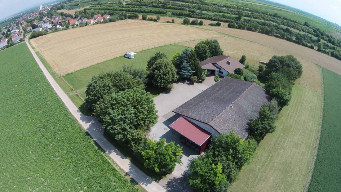 Weingut Borntaler Hof_Außenansicht, © Weingut Borntaler Hof