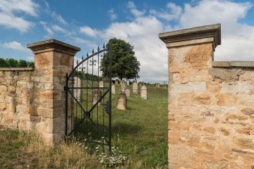 Eingangspforte des Jüdischen Friedhofs, © Dominik Ketz