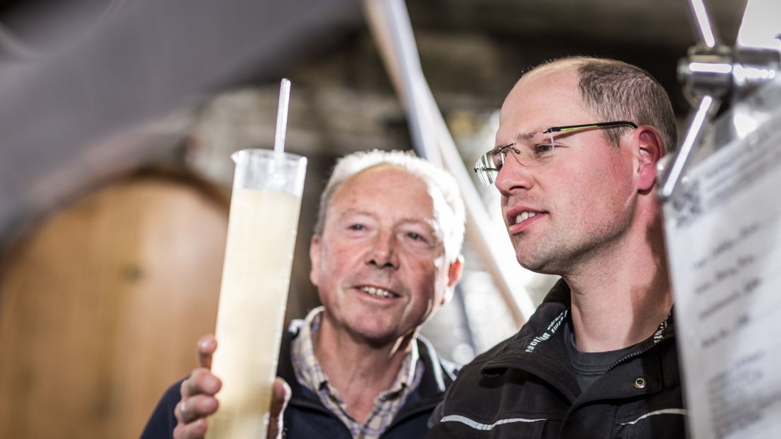 Weingut Helmut Geil_Senior_Junior, &copy; Weingut Helmut Geil