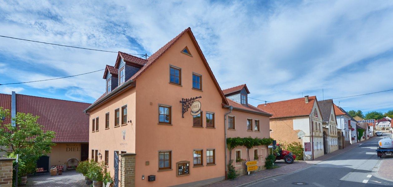 Weingut Diel_Au&szlig;enansicht, &copy; Weingut Diel