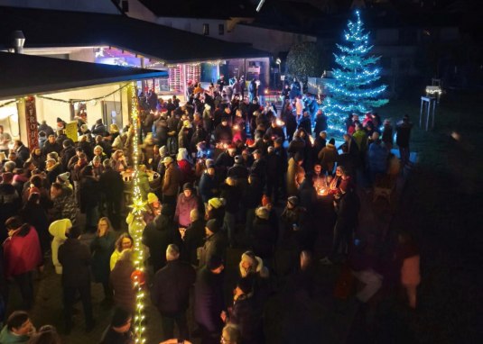 Gl&uuml;hwein &copy; Dorothee Schreiber-Stauff