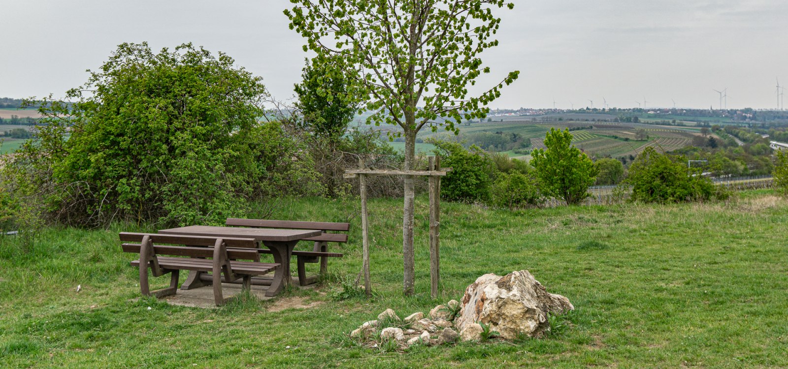 Picknickplatz in Gundersheim am Höllenbrand, © Ludwig Timm