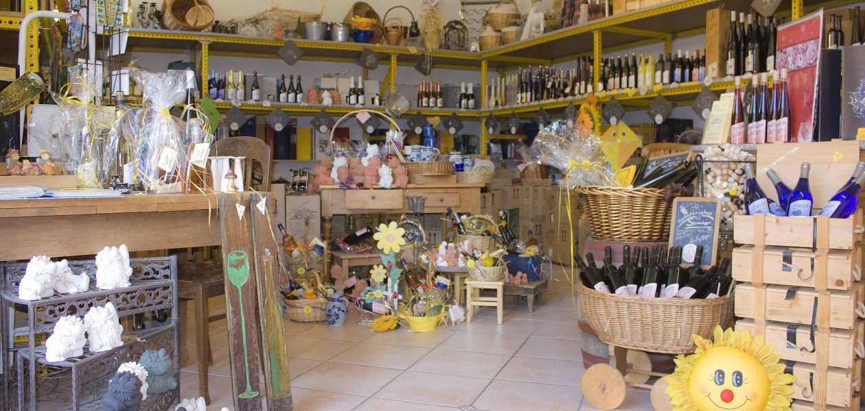 Falkenhof_Verkauf, © Wein- und Gästehaus FALKENHOF