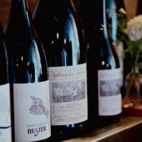 Weine &copy; Weingut Huster