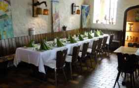 Gedeckte Tafel in der Rathofkapelle &copy; Axel Dahlem