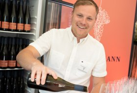 Weingut Dackermann_Winzer &copy; Weingut Dackermann