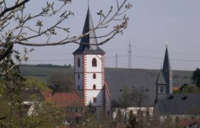 Evangelische Kirche 2 © Michael Jung