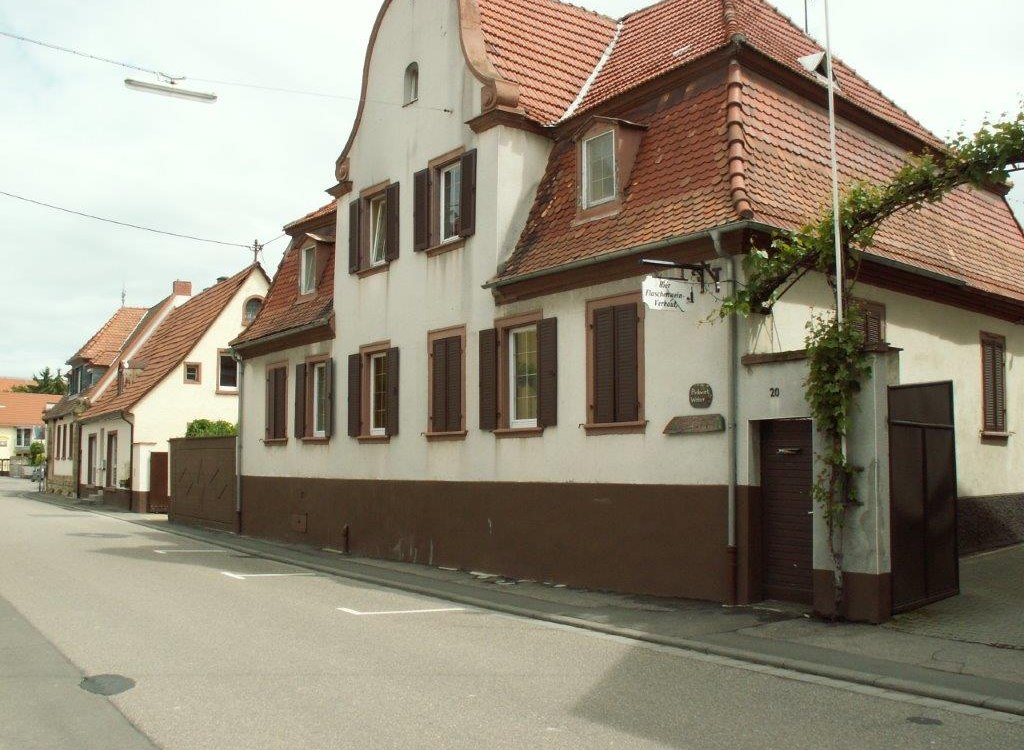 Weingut Weber Hof-B&auml;renstein_Geb&auml;ude, &copy; Weingut Weber Hof-B&auml;renstein